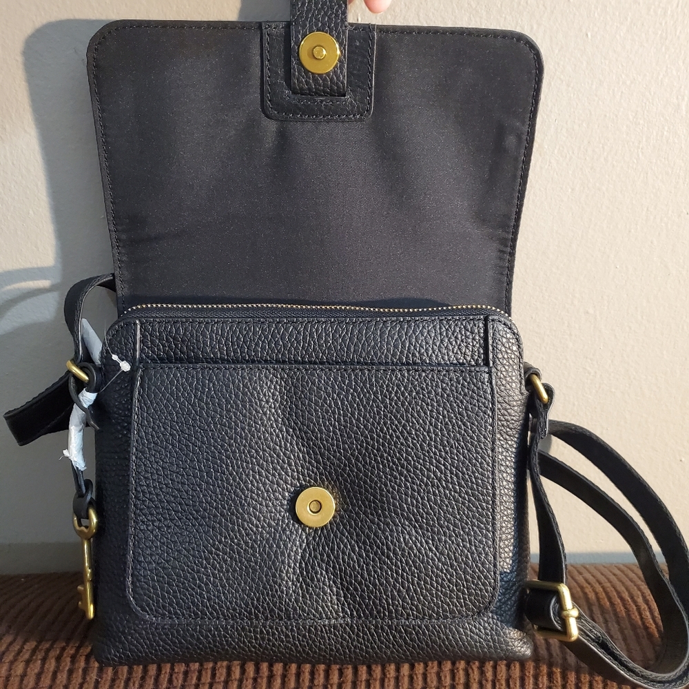Fossil Black Kinley Crossbody Bag - Picture 11 of 11
